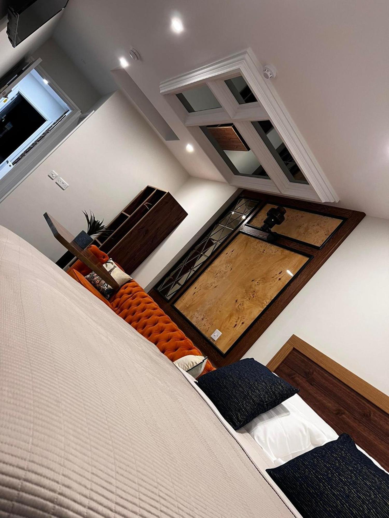 53 Luxury Rooms Maynooth Exteriör bild